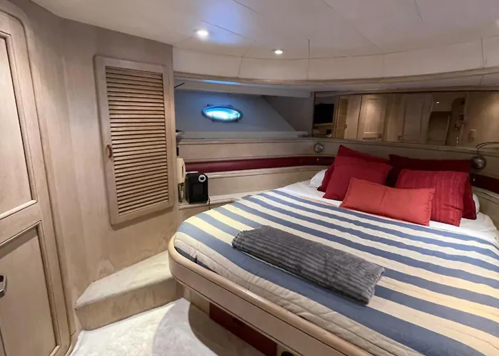Yate Stv Botel *