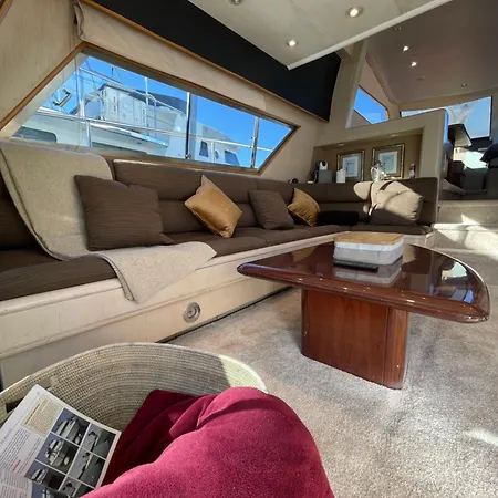 Bateau-hôtel Yate Stv *